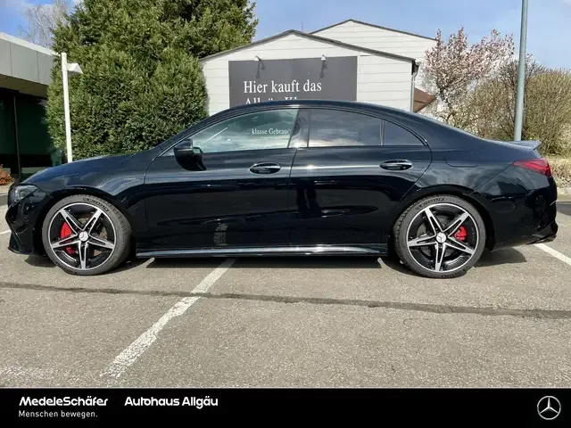 Mercedes-Benz CLA 35 AMG