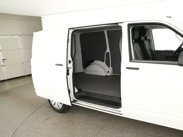 Volkswagen T6.1 Transporter