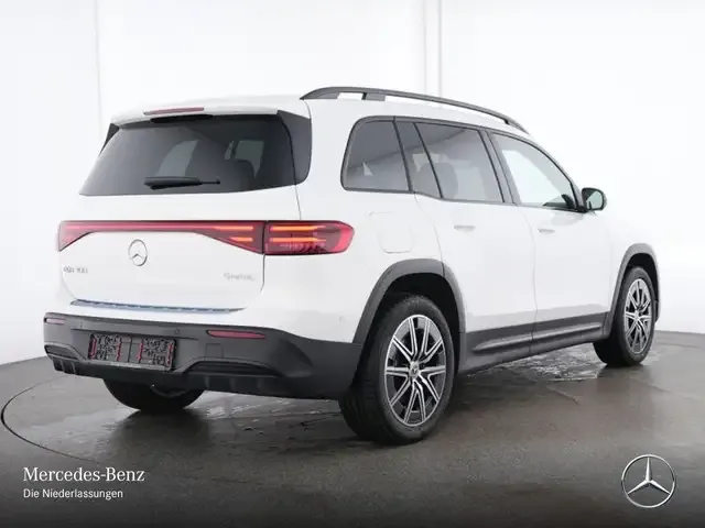 Mercedes-Benz EQB 300