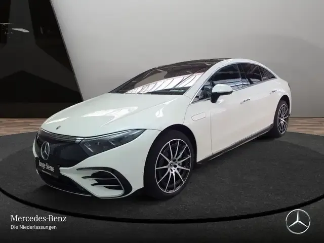 Mercedes-Benz EQS