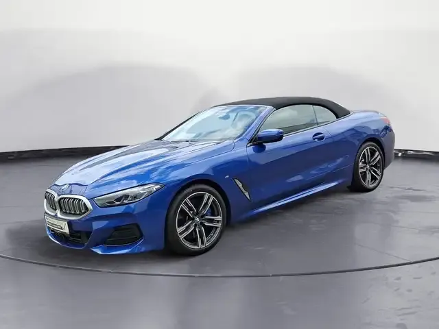 BMW 840