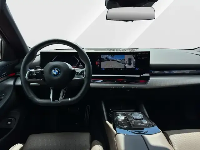 BMW 550