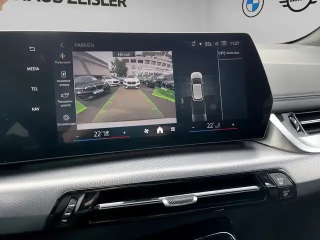 BMW 218