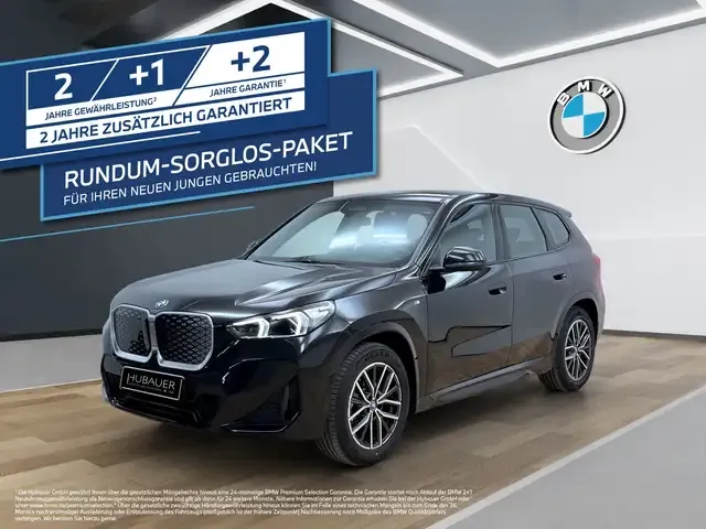 BMW iX1