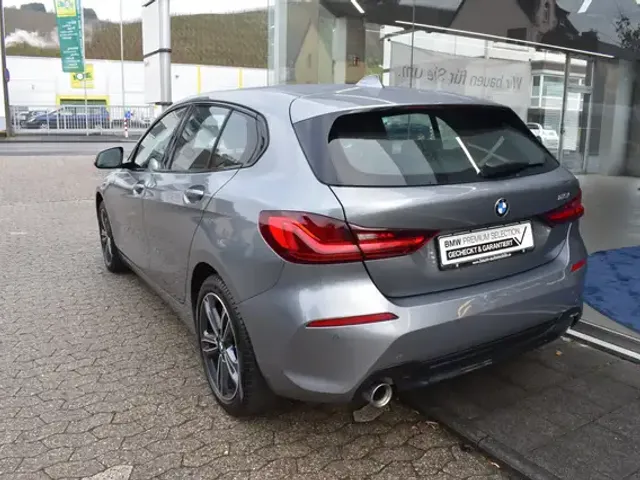 BMW 118