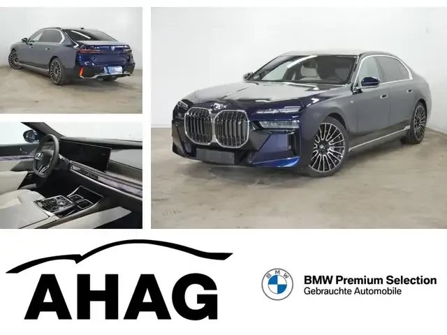 BMW i7