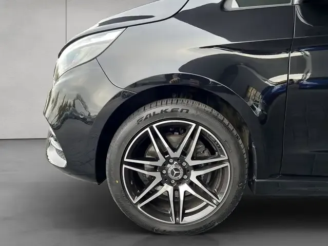 Mercedes-Benz V