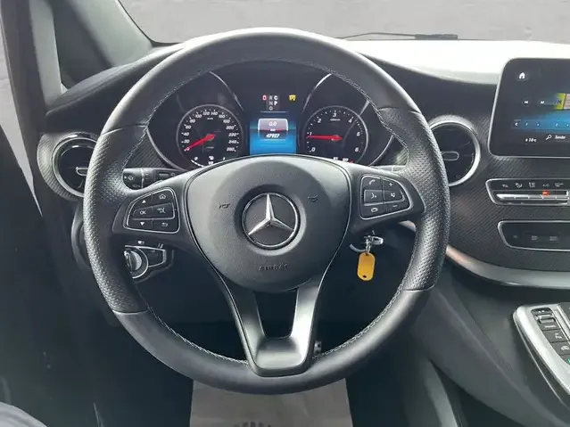 Mercedes-Benz V