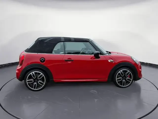 MINI John Cooper Works Cabrio