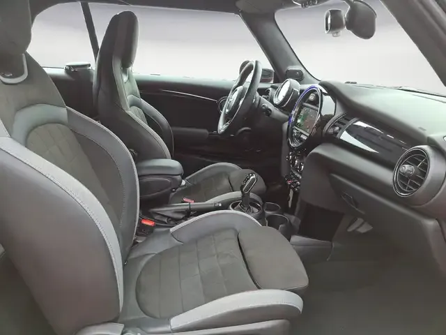 MINI John Cooper Works Cabrio