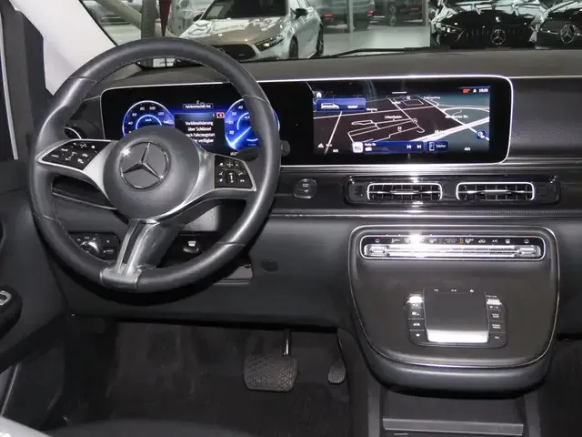 Mercedes-Benz EQV 300