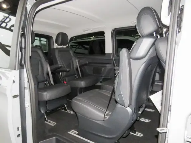 Mercedes-Benz EQV 300