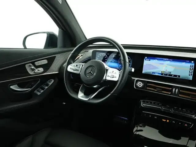 Mercedes-Benz EQC 400
