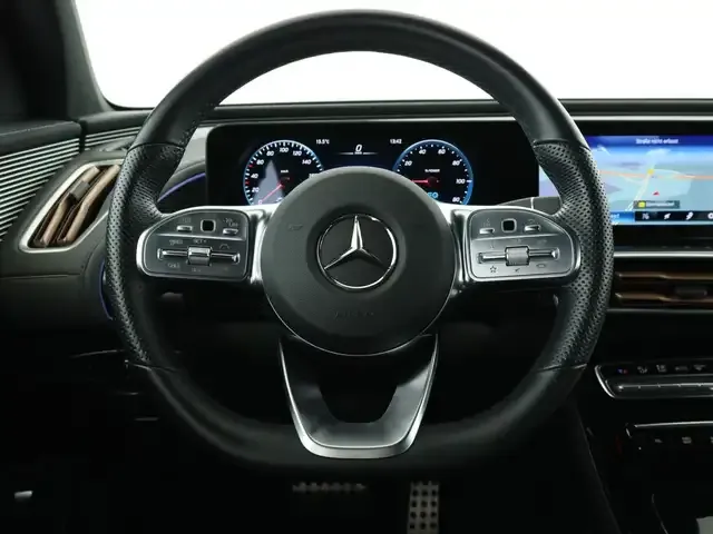 Mercedes-Benz EQC 400