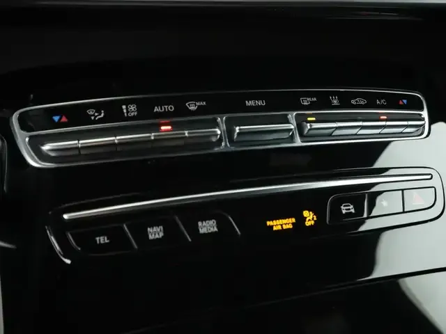 Mercedes-Benz EQC 400