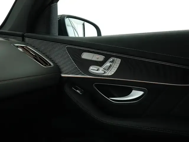 Mercedes-Benz EQC 400