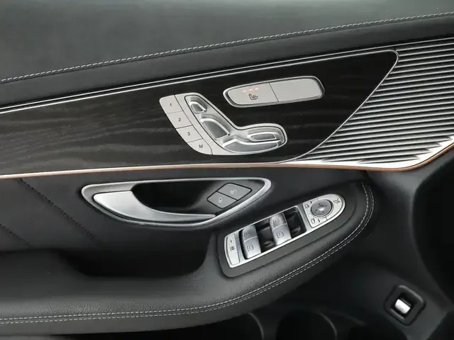 Mercedes-Benz EQC 400