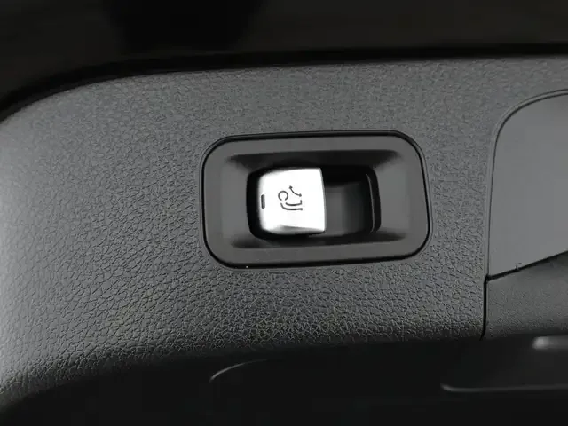 Mercedes-Benz EQC 400