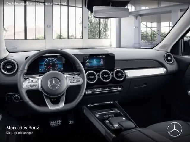 Mercedes-Benz GLB 220