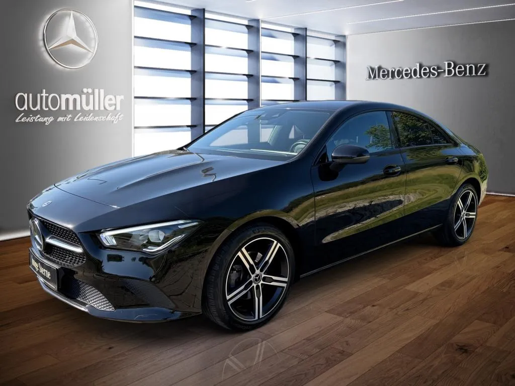 Mercedes-Benz CLA 180