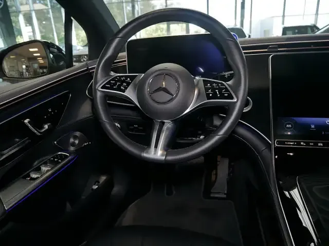 Mercedes-Benz EQE 500