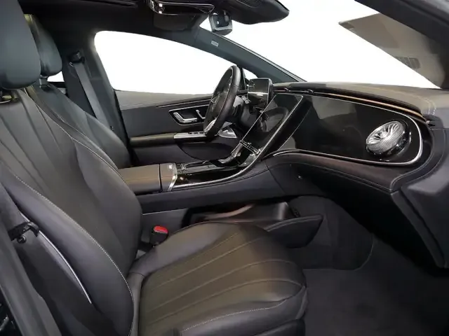 Mercedes-Benz EQE 500