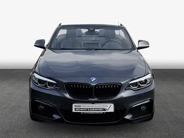 BMW 220