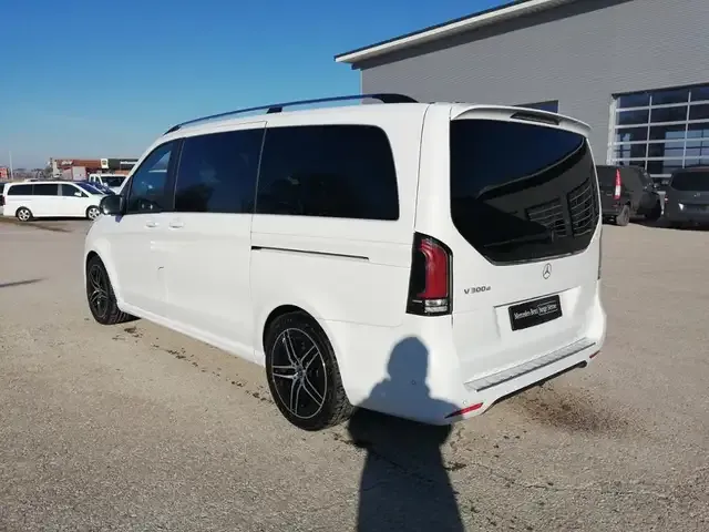 Mercedes-Benz V 300