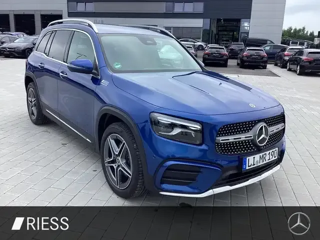 Mercedes-Benz GLB 200