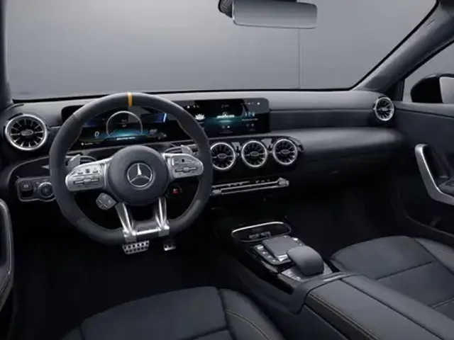 Mercedes-Benz A 45 AMG