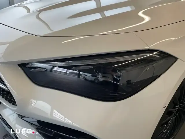 Mercedes-Benz CLE 200