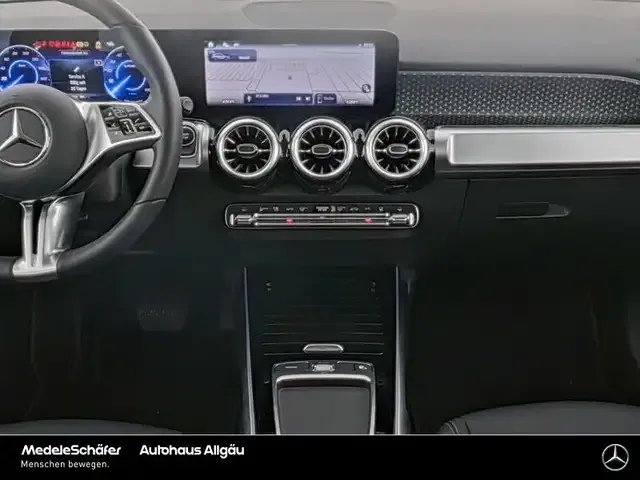 Mercedes-Benz EQB 300