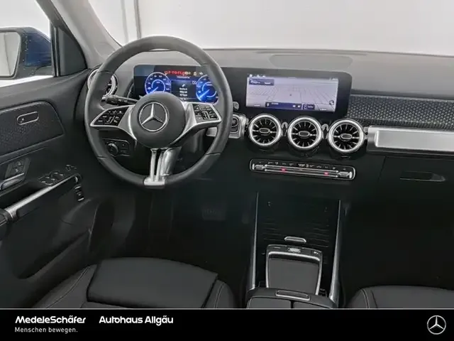Mercedes-Benz EQB 300