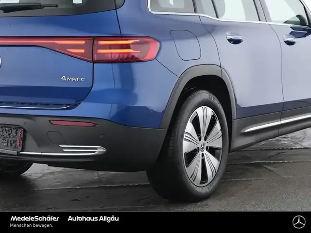 Mercedes-Benz EQB 300