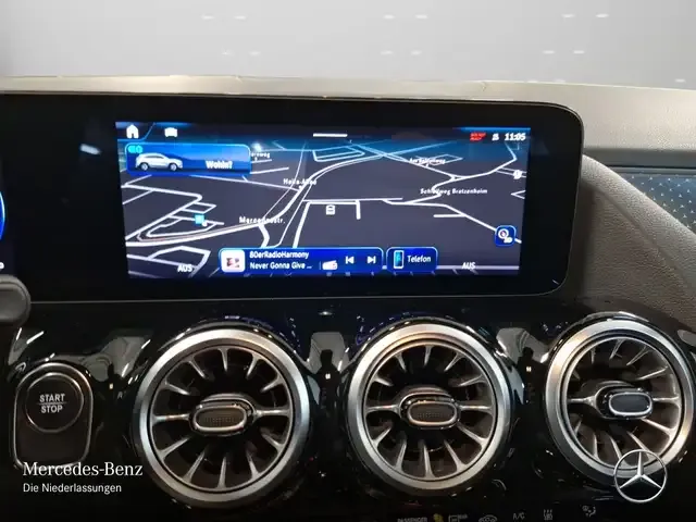 Mercedes-Benz EQA 350