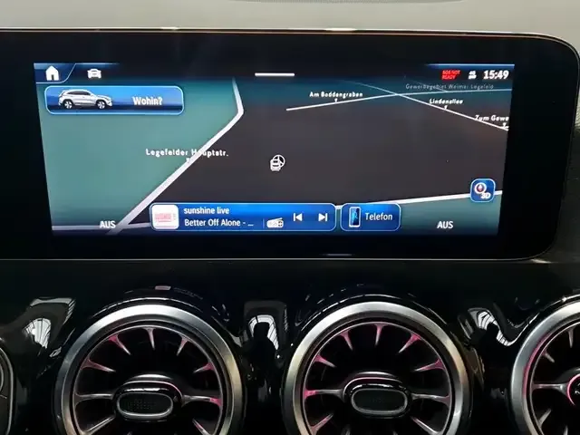 Mercedes-Benz GLA 200