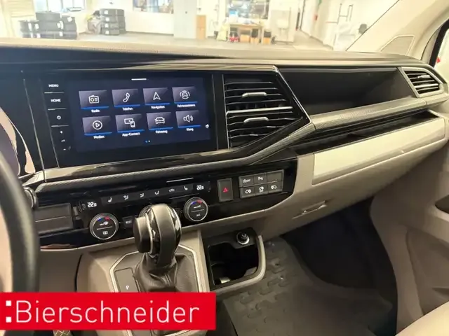 Volkswagen T6.1 Caravelle