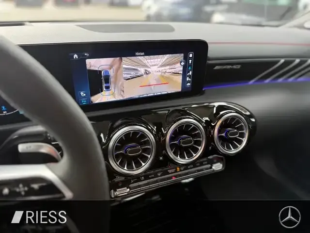 Mercedes-Benz CLA 45 AMG