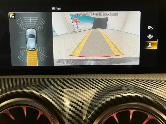 Mercedes-Benz A 35 AMG