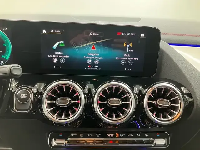 Mercedes-Benz EQA 250