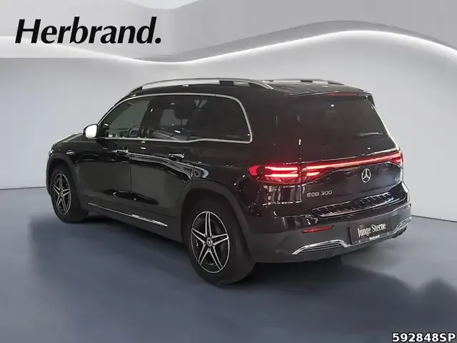 Mercedes-Benz EQB 300