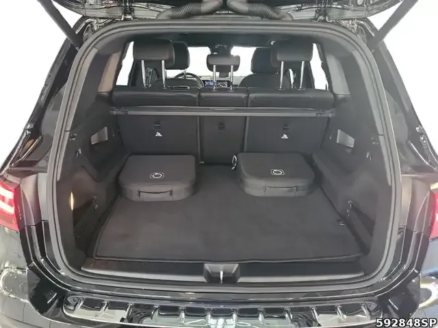 Mercedes-Benz EQB 300