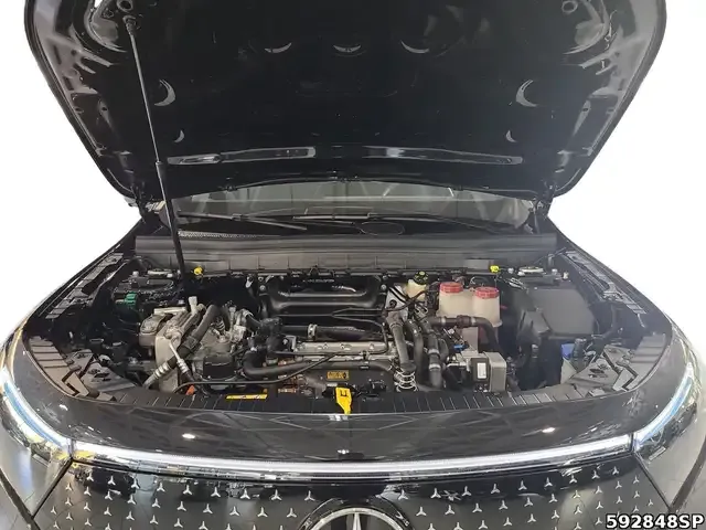 Mercedes-Benz EQB 300