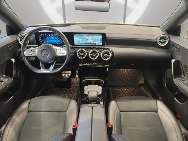 Mercedes-Benz CLA 250