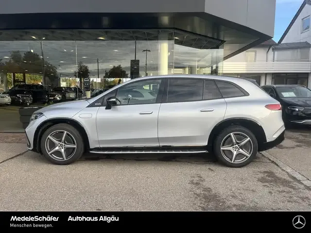 Mercedes-Benz EQS SUV