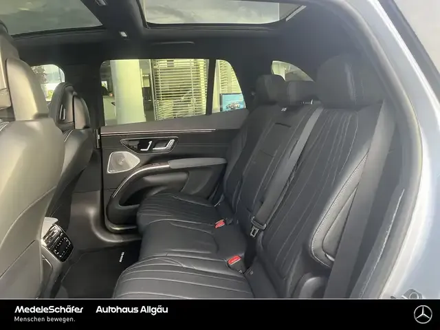 Mercedes-Benz EQS SUV