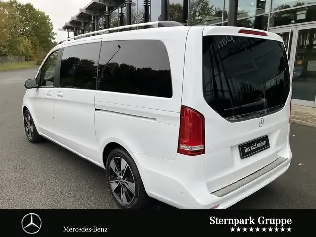 Mercedes-Benz V 250
