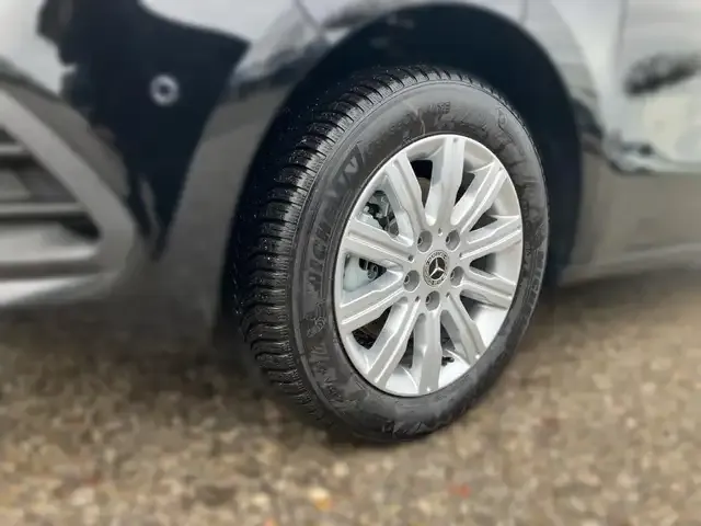 Mercedes-Benz EQT
