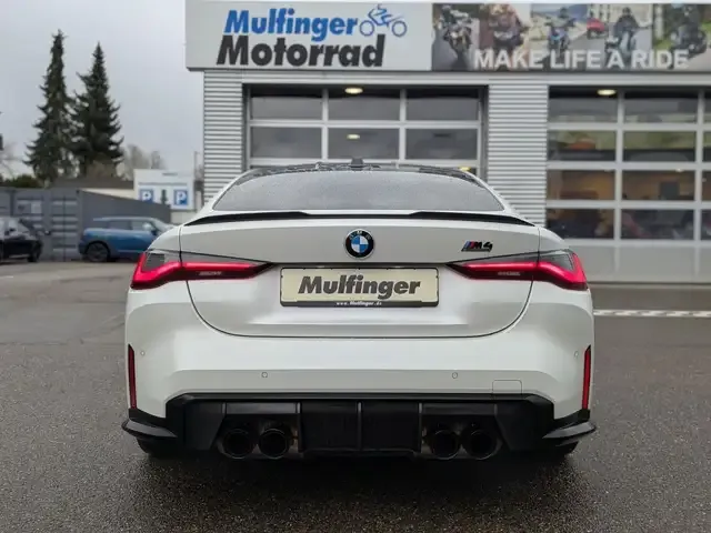 BMW M4
