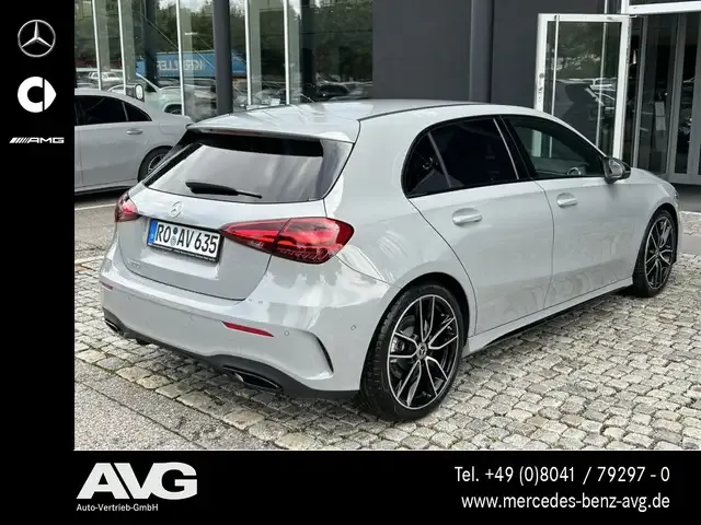 Mercedes-Benz A 200